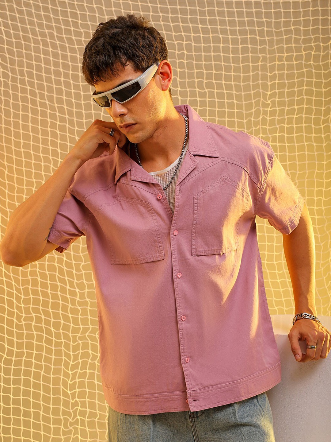 

The Indian Garage Co Men Boxy Opaque Casual Shirt, Pink