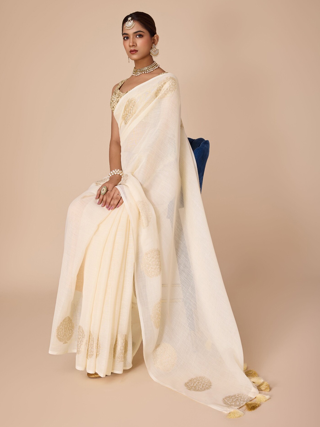 

House of Pataudi Woven-Designed Saree With Blouse Piece, White