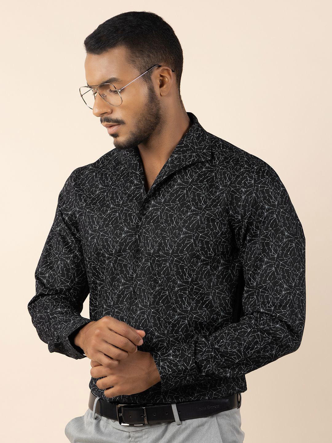 

LOUIS STITCH Comfort Abstract Printed Sailor Collar Pure Cotton Formal Shirt, Black