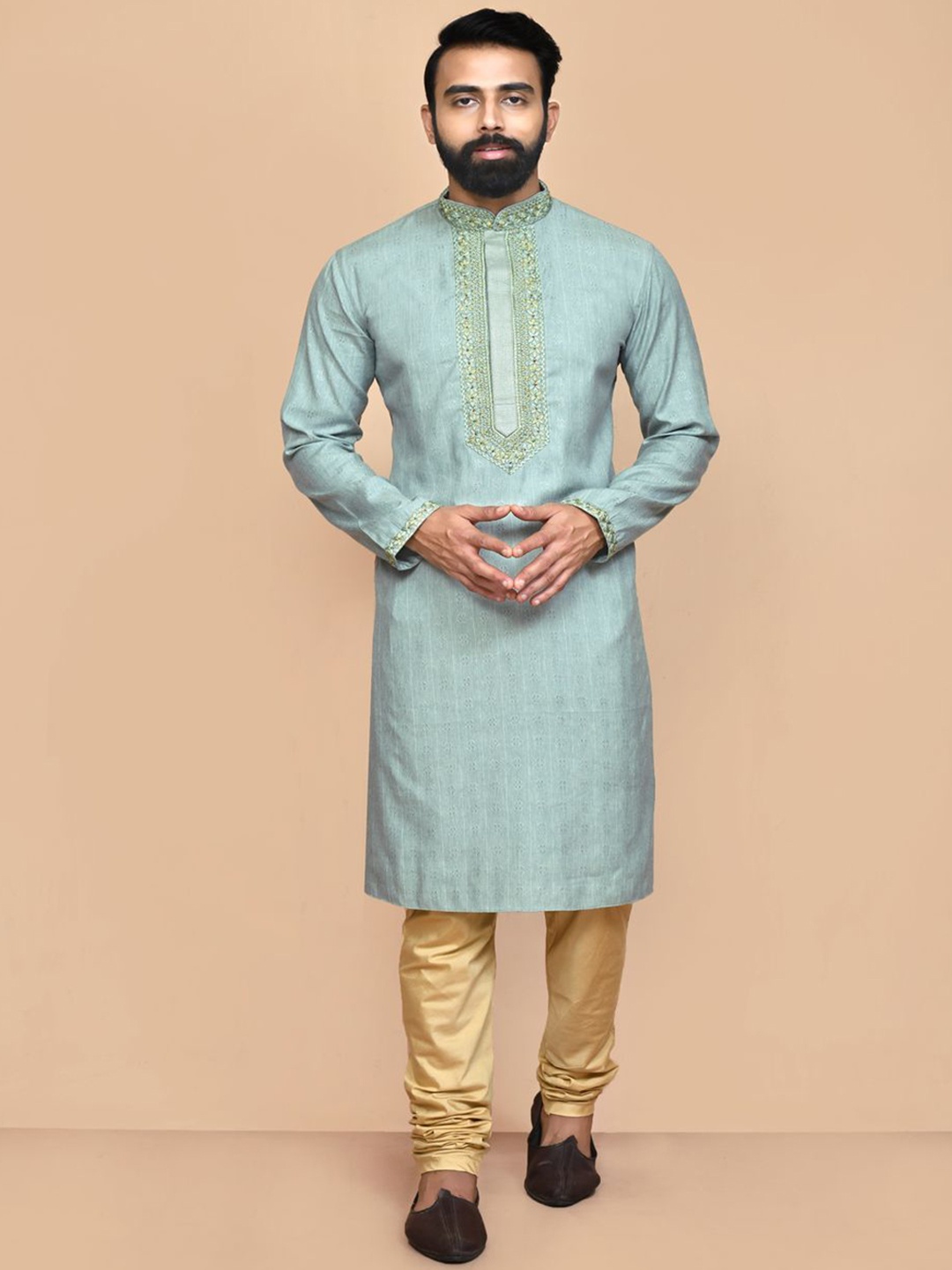 

HU - Handcrafted Uniquely Men Geometric Thread Work Pathani Kurta, Sea green
