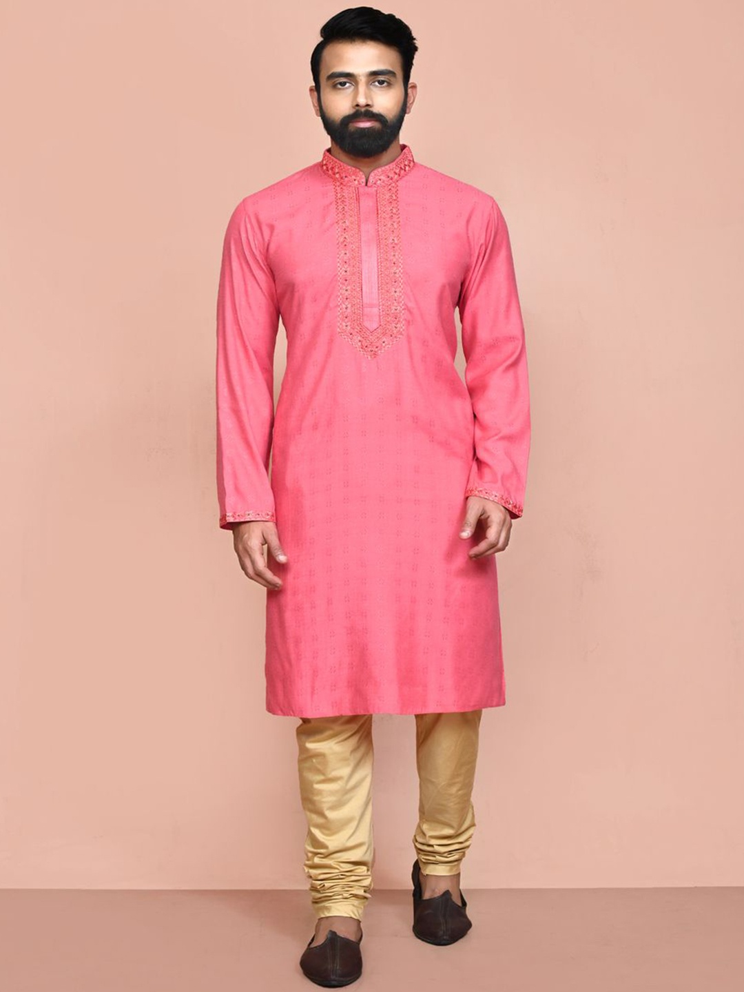 

HU - Handcrafted Uniquely Men Embroidered Flared Sleeves Thread Work Kurta, Pink