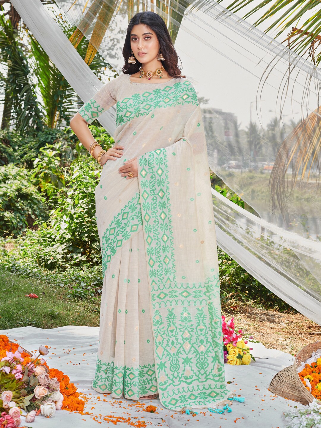 

Mitera Woven Design Cotton Saree, Green