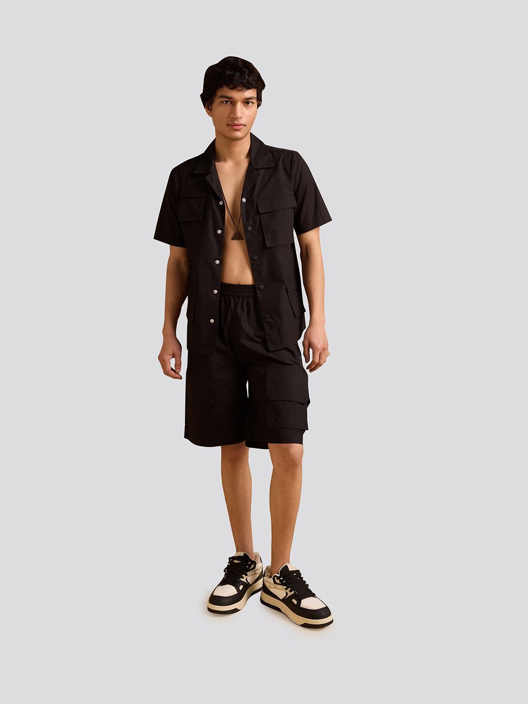 

Muvazo Comfort Cotton Casual Shirt, Black