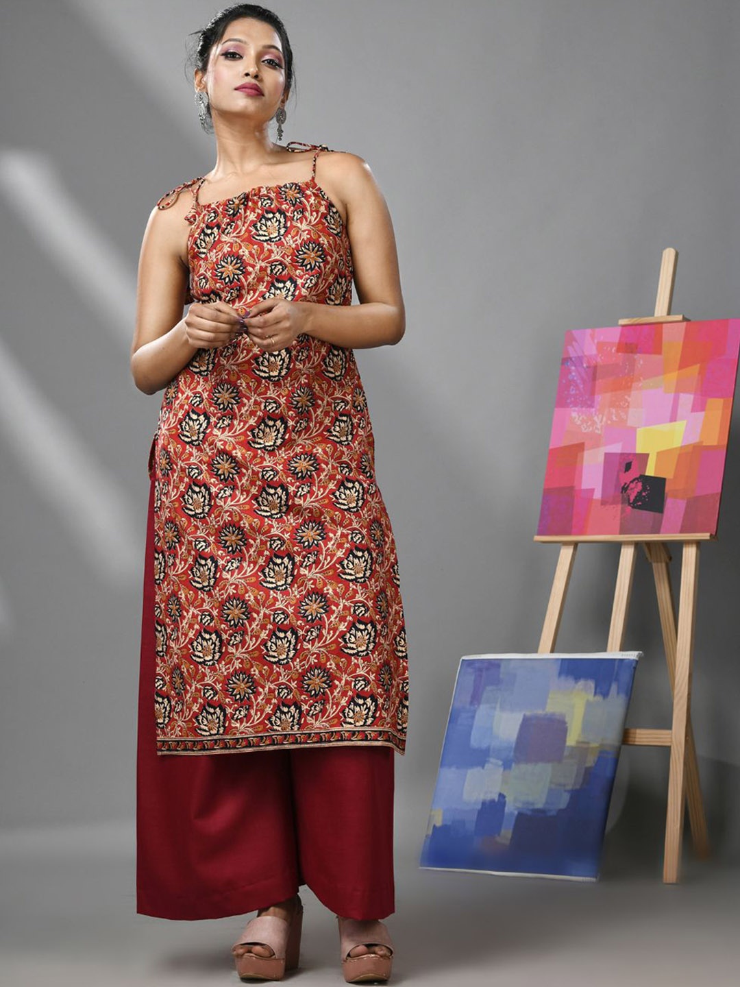 

Charukriti Ethnic Motifs Printed Shoulder Straps Cotton A-Line Kurta, Red