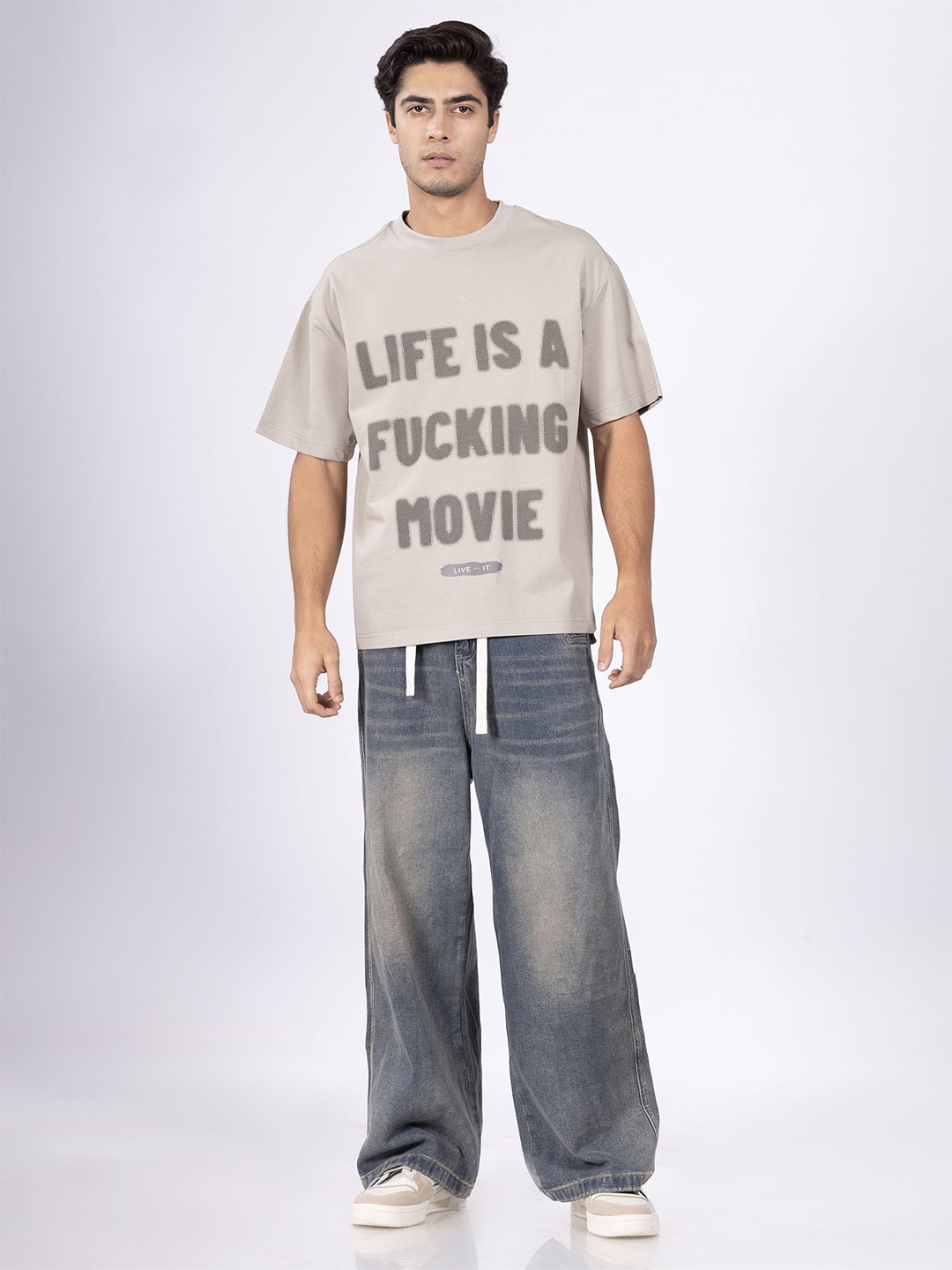 

DIMEH Men Typography Printed Round Neck Oversized T-shirt, Grey
