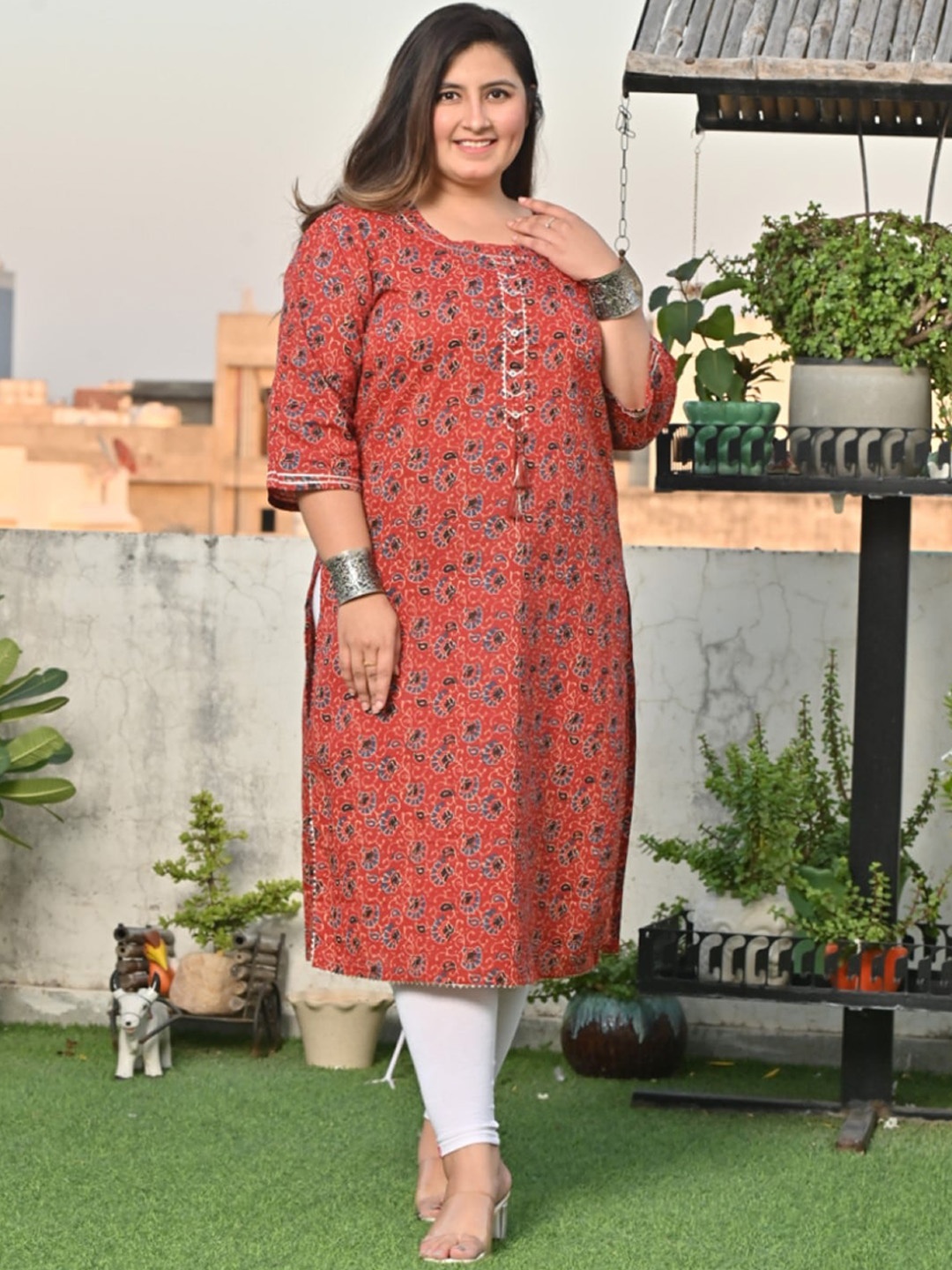 

KALINI Floral Printed Floral Straight Kurta, Rust