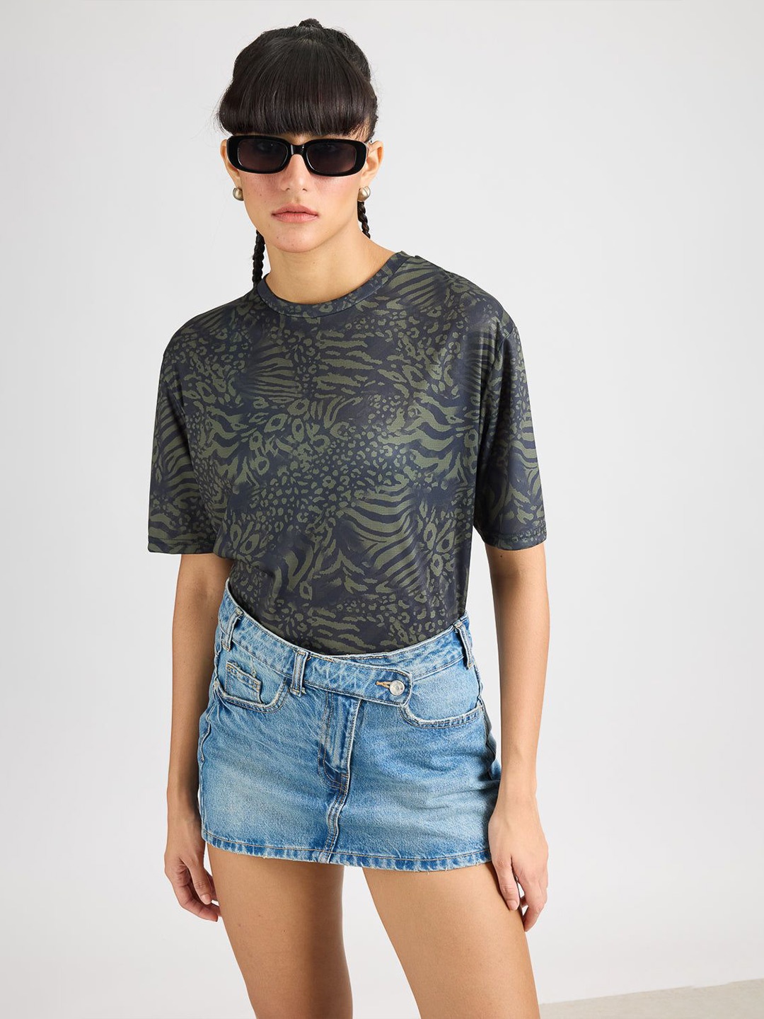

FREAKINS Women Graphic Printed Round Neck T-shirt, Black