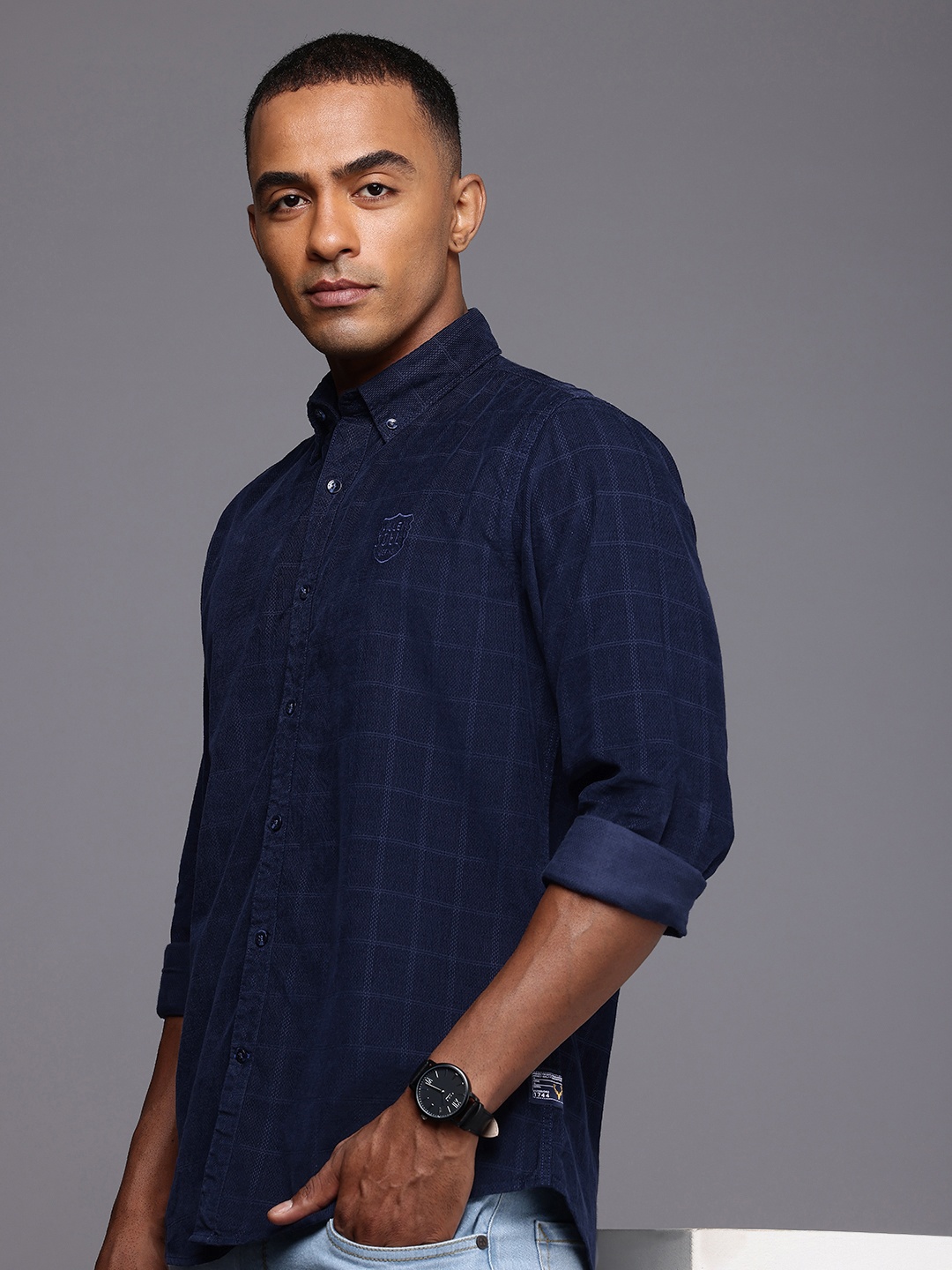 

Allen Solly Pure Cotton Corduroy Custom Fit Opaque Checked Casual Shirt, Navy blue