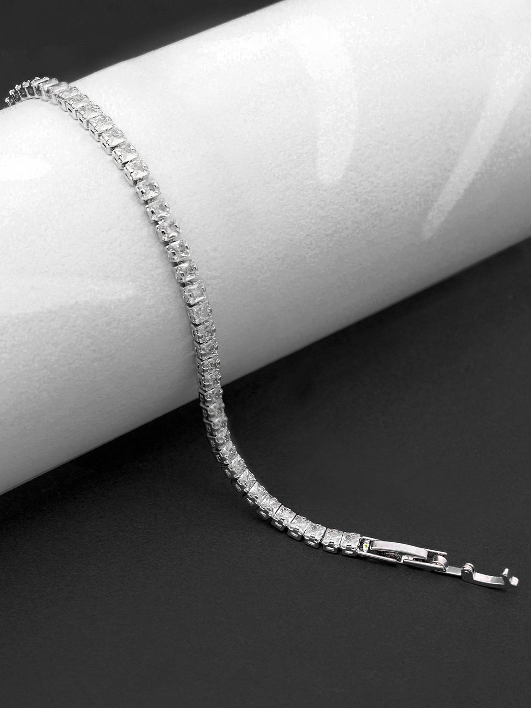 

SWASHAA Men Brass Cubic Zirconia Silver-Plated Wraparound Bracelet