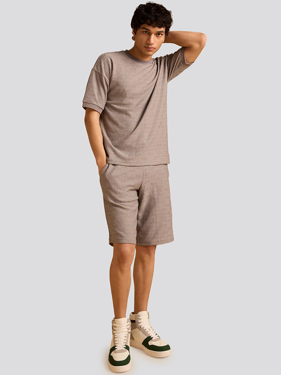 

Muvazo Self Design T-Shirt & Shorts Co-Ords, Grey