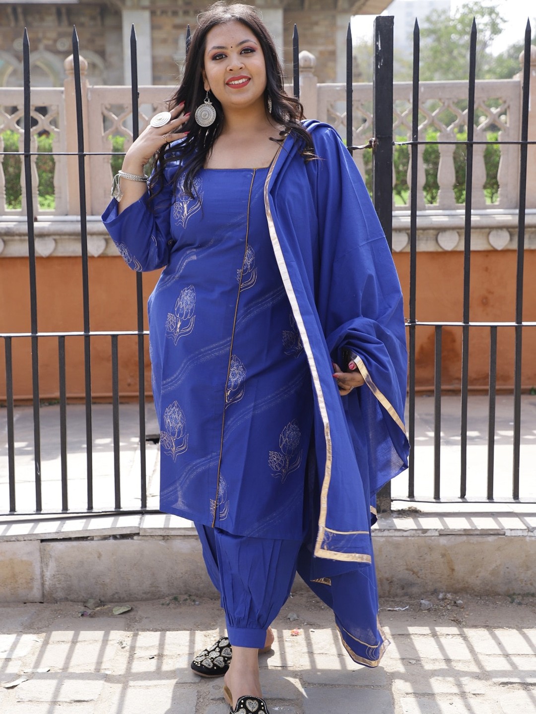 

Swadeshi Shringaar Printed Pure Cotton Kurta Set, Blue