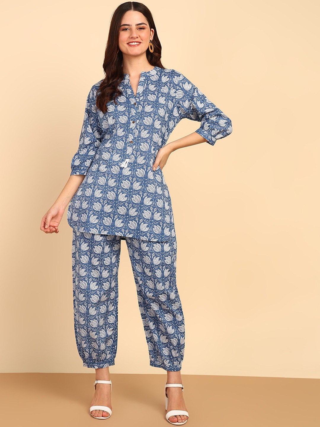 

BLOCKS OF INDIA Floral Print Tunic & Trousers Co-Ords, Blue