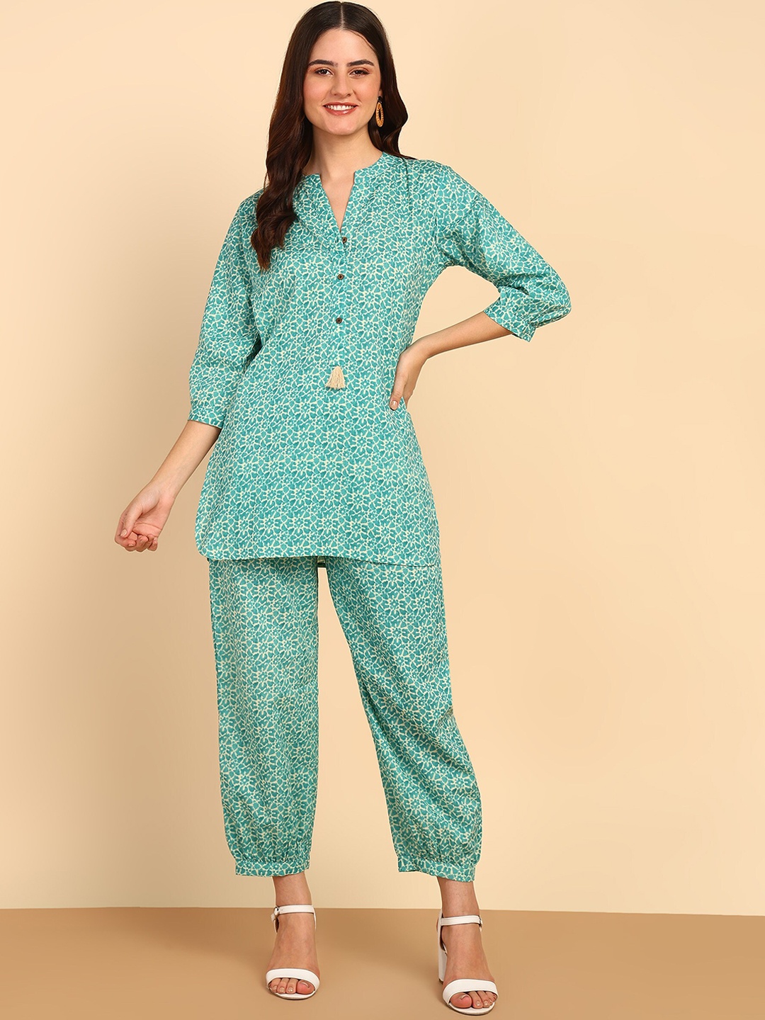 

BLOCKS OF INDIA Printed Pure Cotton Round Neck Top & Flared Trouser Co-Ord s, Green