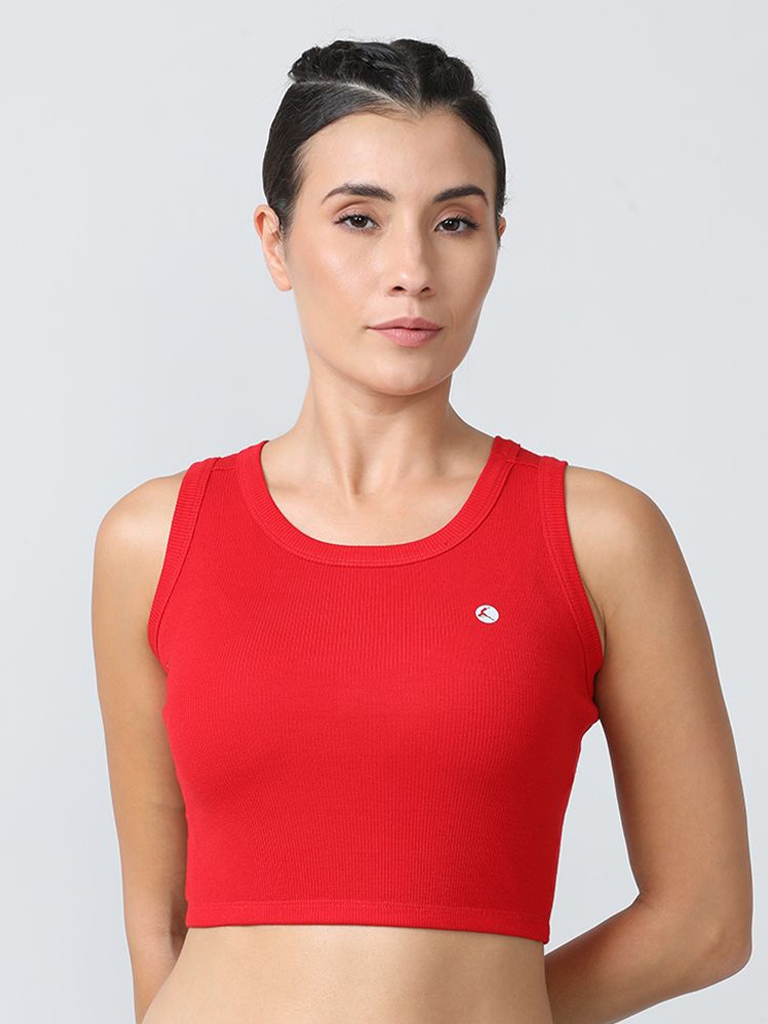 

Lovable Sport Solid Crop Tank Top, Red