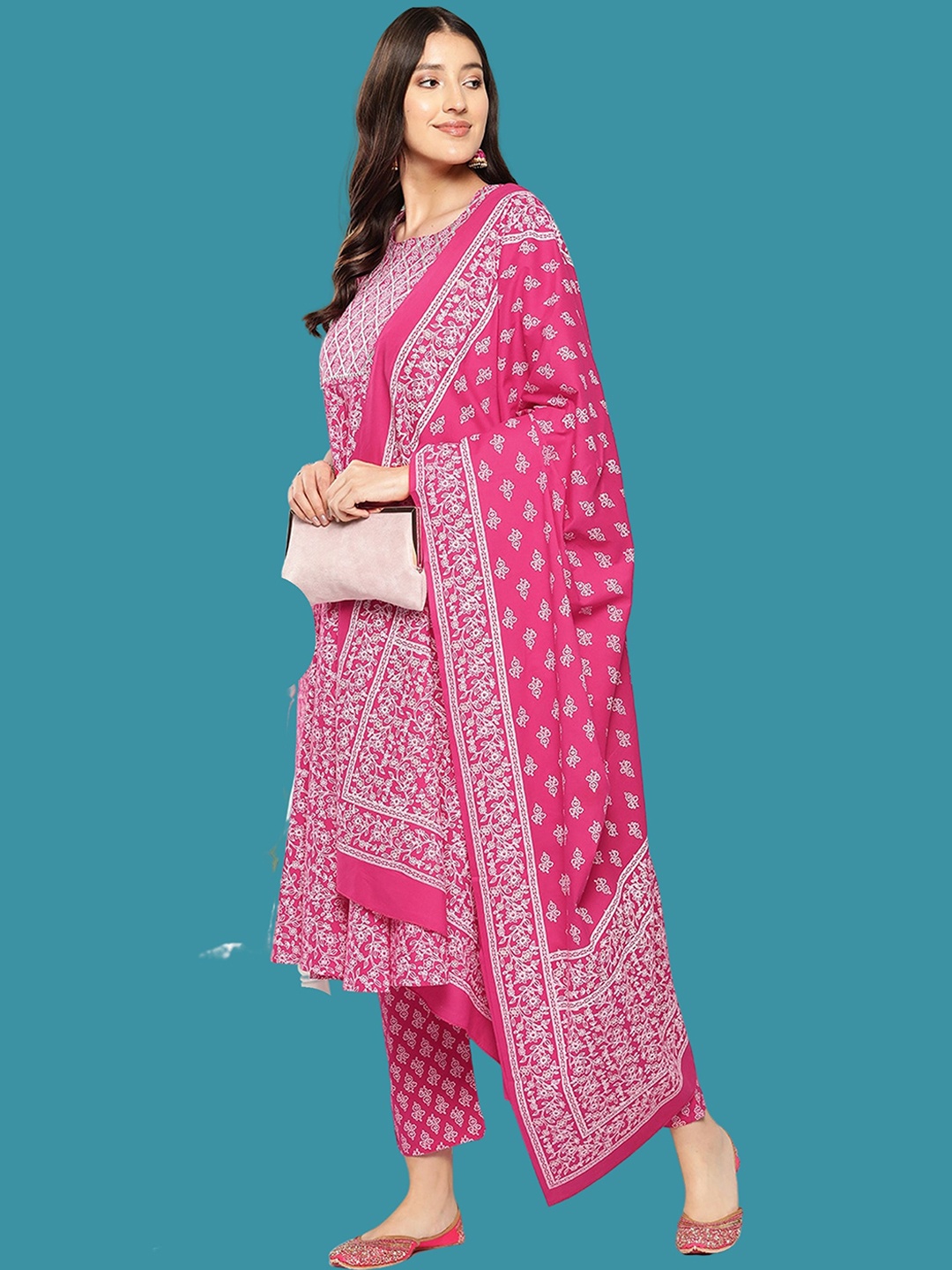 

KAZIA Floral Printed Regular Gotta Patti Kurta with Trousers & Dupatta, Pink