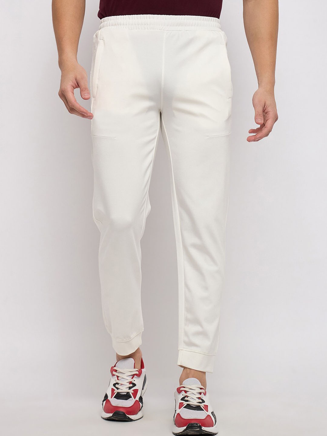 

Okane Men Mid-Rise Regular Fit Joggers, White