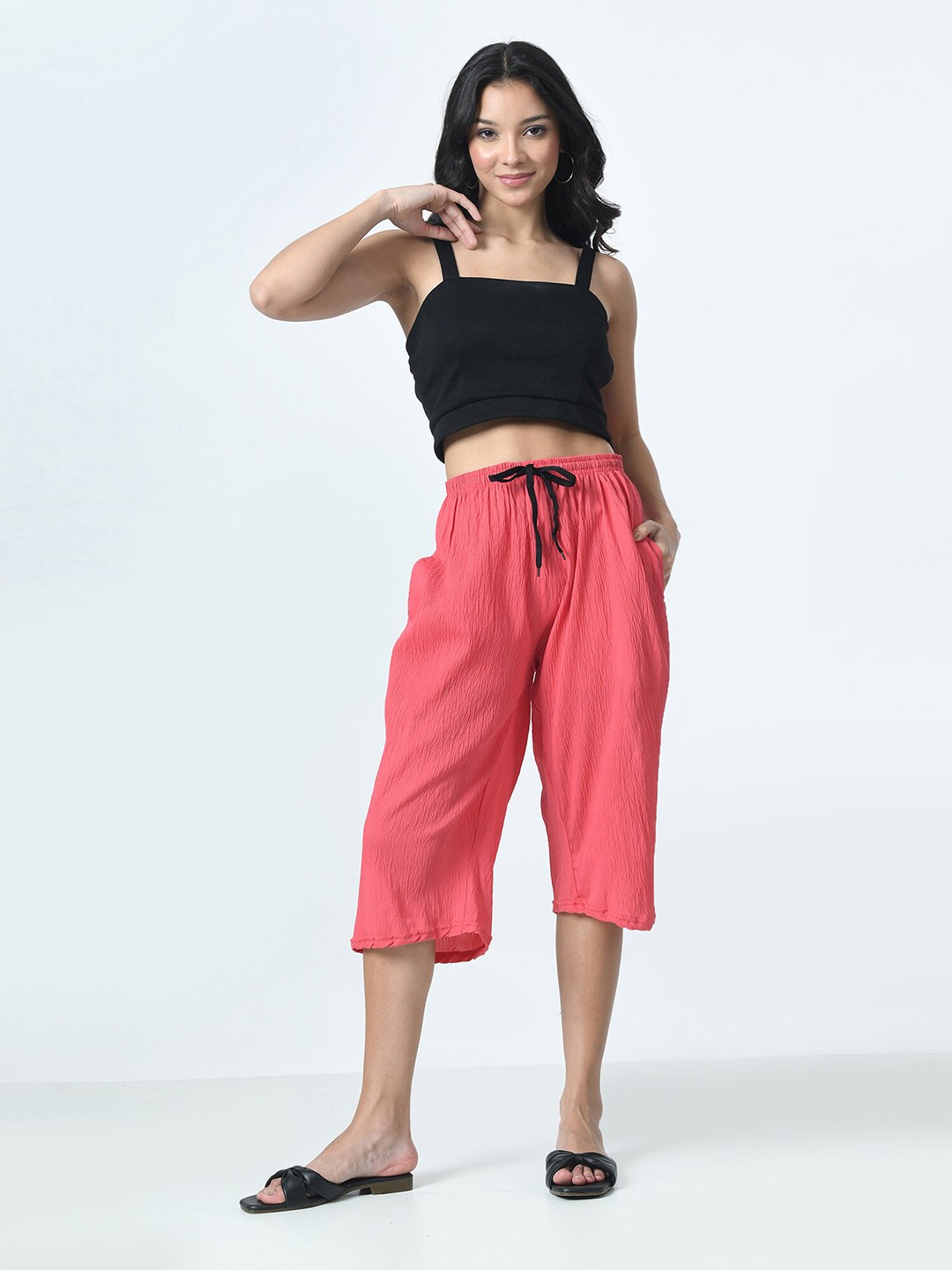 

BAESD Women Solid Capris, Peach