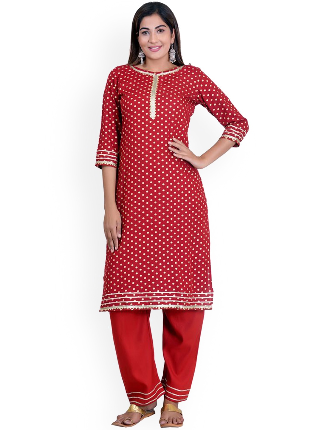 

BAESD Printed Gotta Patti Kurta With Trouser, Maroon