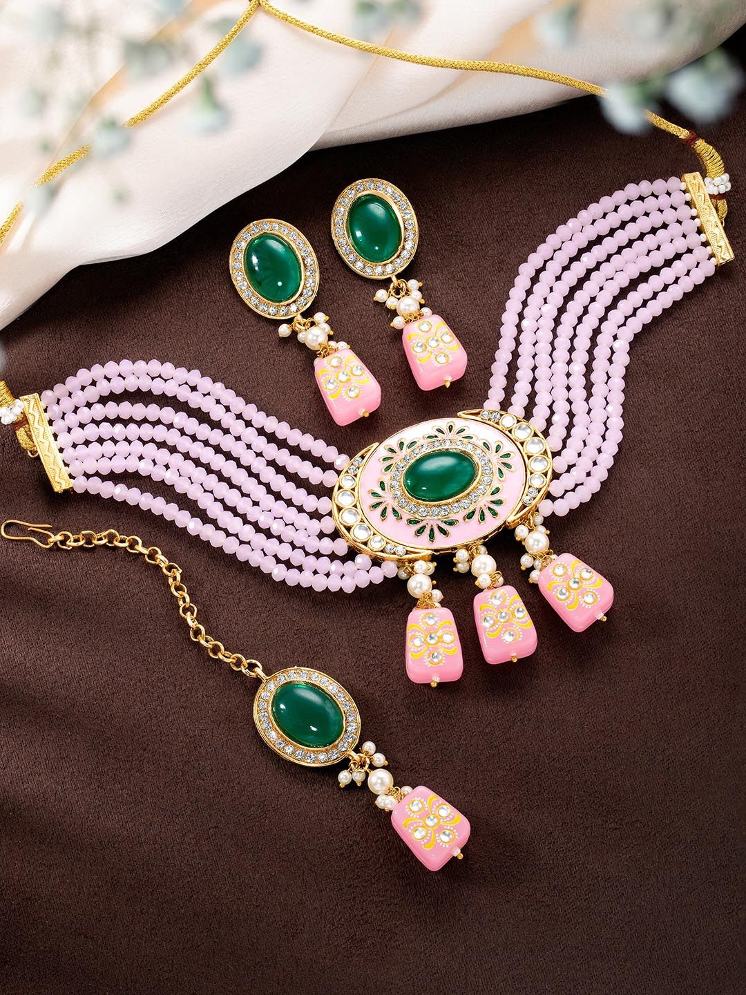 

Peora Gold-Plated Stone & Studded & Beaded Jewellery Set