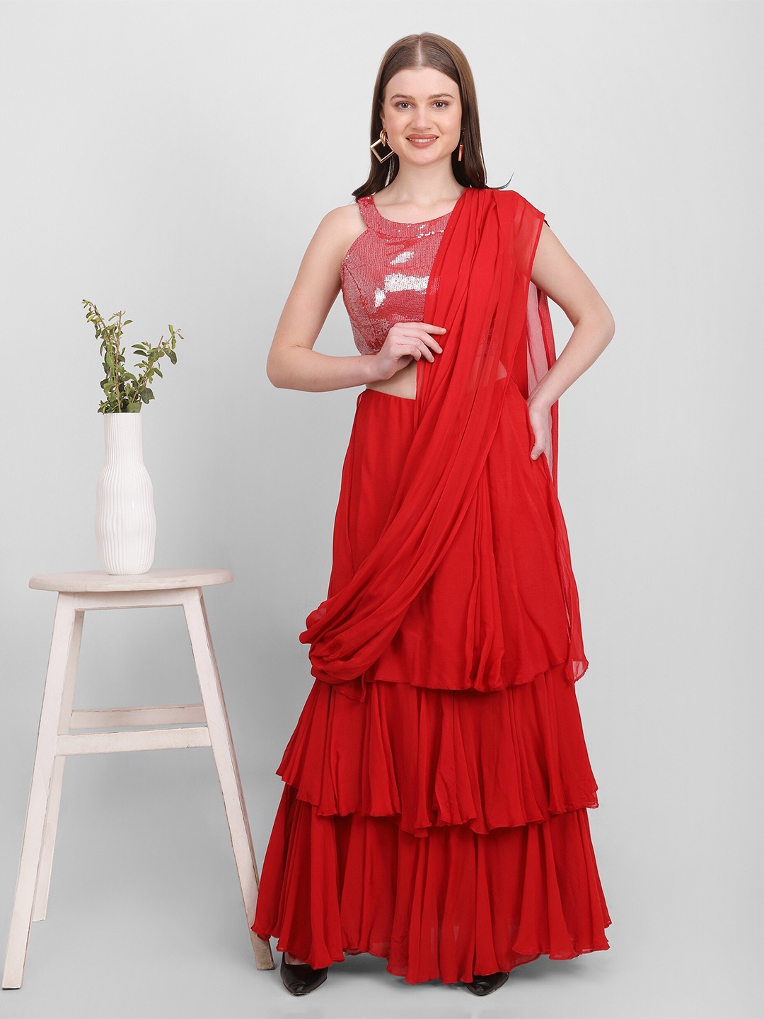 

GENDAFOOL Pure Georgette Saree, Red