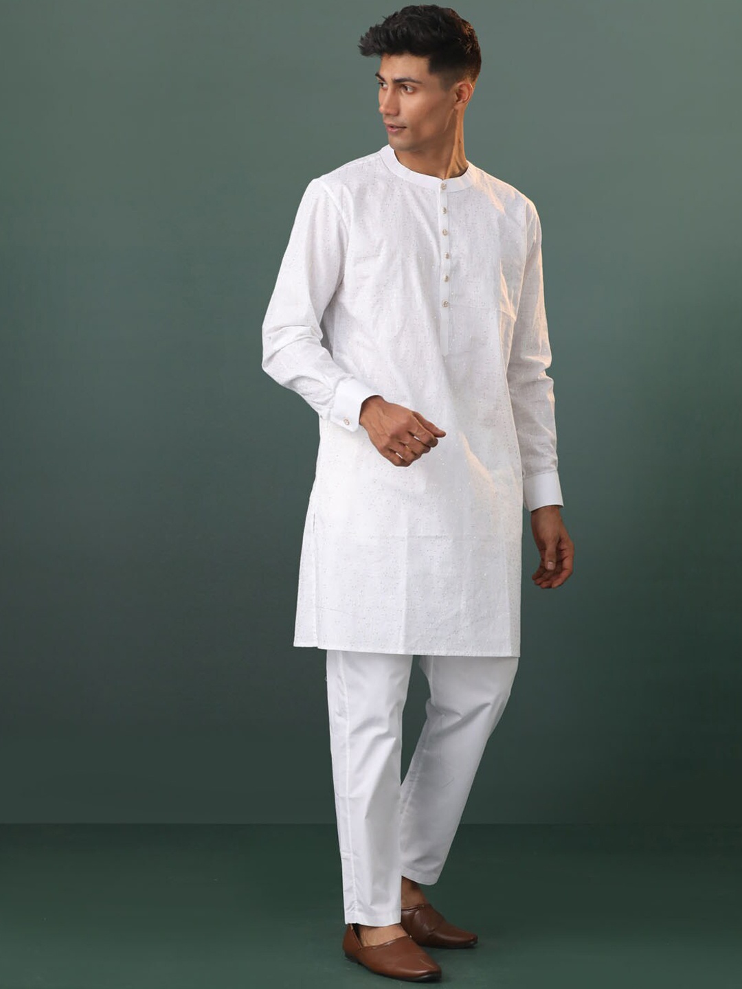 

VASTRAMAY Floral Embroidered Sequinned Straight Kurta With Trousers, White
