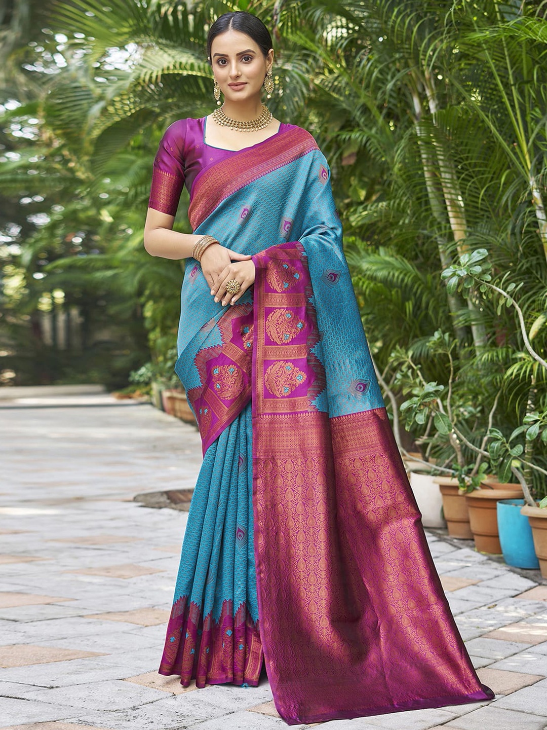 

Satrani Woven Design Zari Art Silk Banarasi Saree, Blue