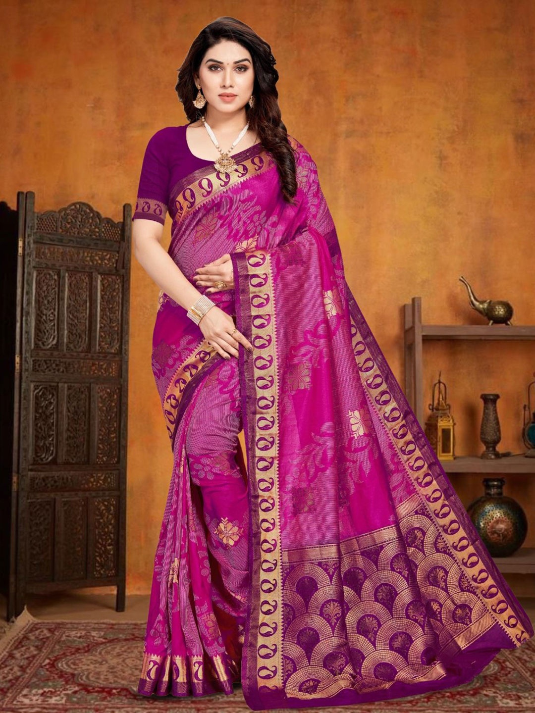 

Mitera Woven Design Zari Silk Blend Kanjeevaram Saree, Pink