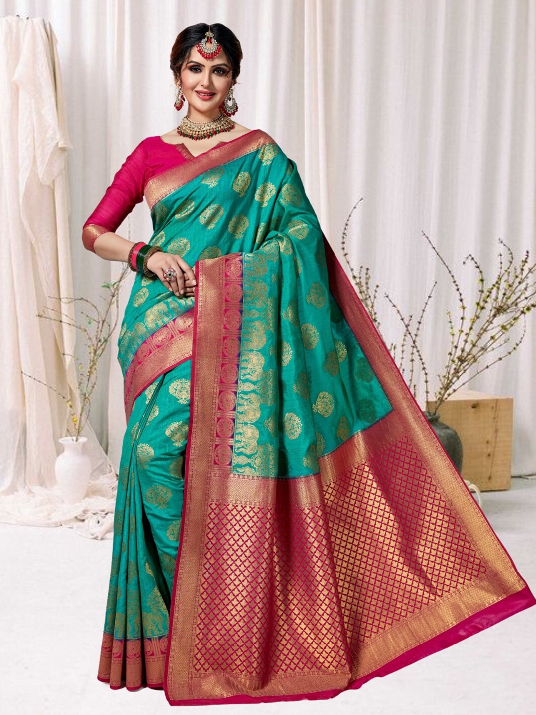 

Mitera Woven Design Zari Silk Blend Kanjeevaram Saree, Teal