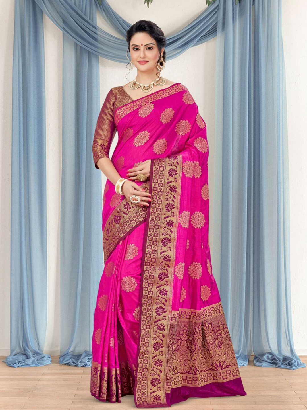 

Mitera Ethnic Motifs Zari Silk Blend Kanjeevaram Saree, Pink