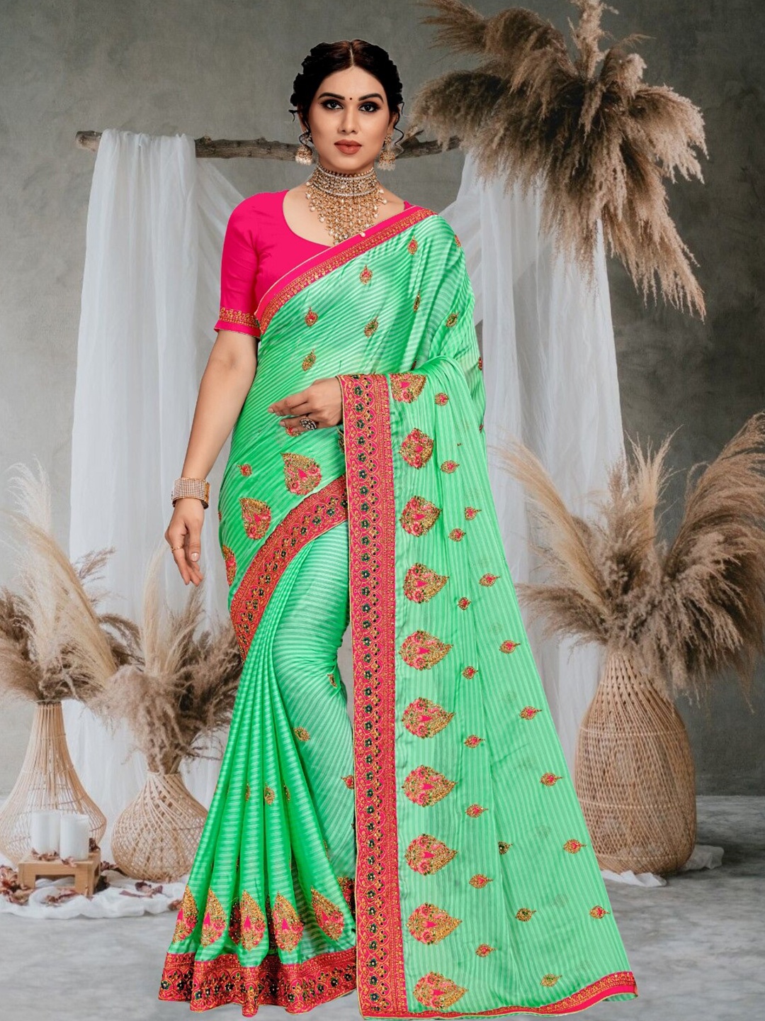 

Mitera Floral Embroidered Silk Blend Saree, Teal