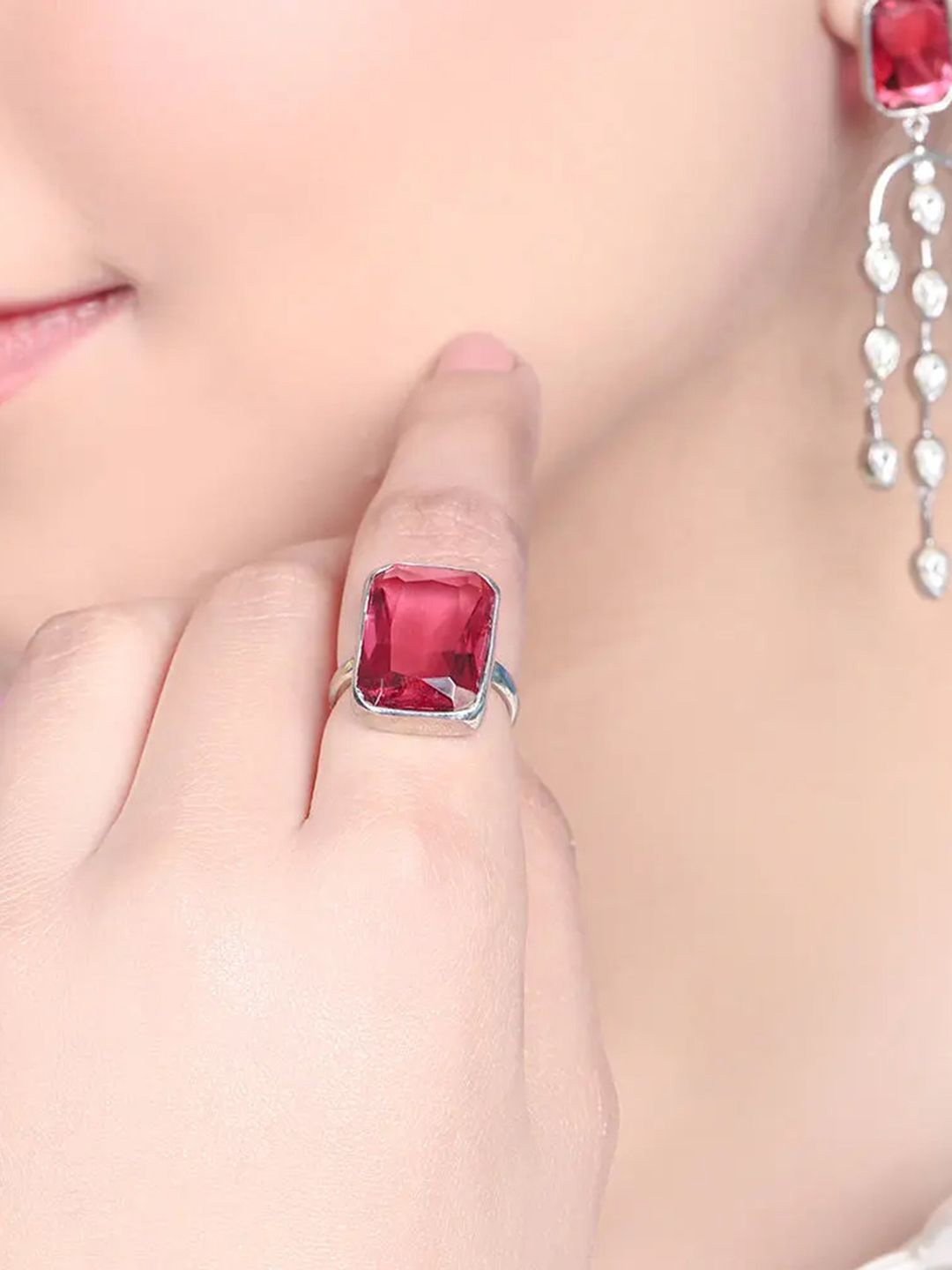 

Unniyarcha 92.5 Silver Stone-Studded Finger Ring