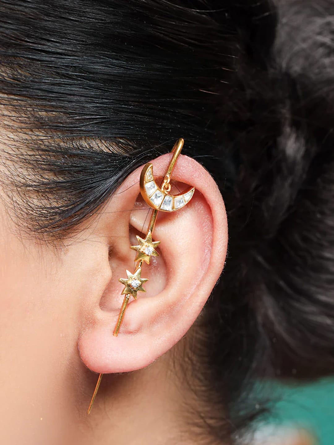 

Unniyarcha 92.5 Silver Contemporary Artificial Stones Earcuff Earrings