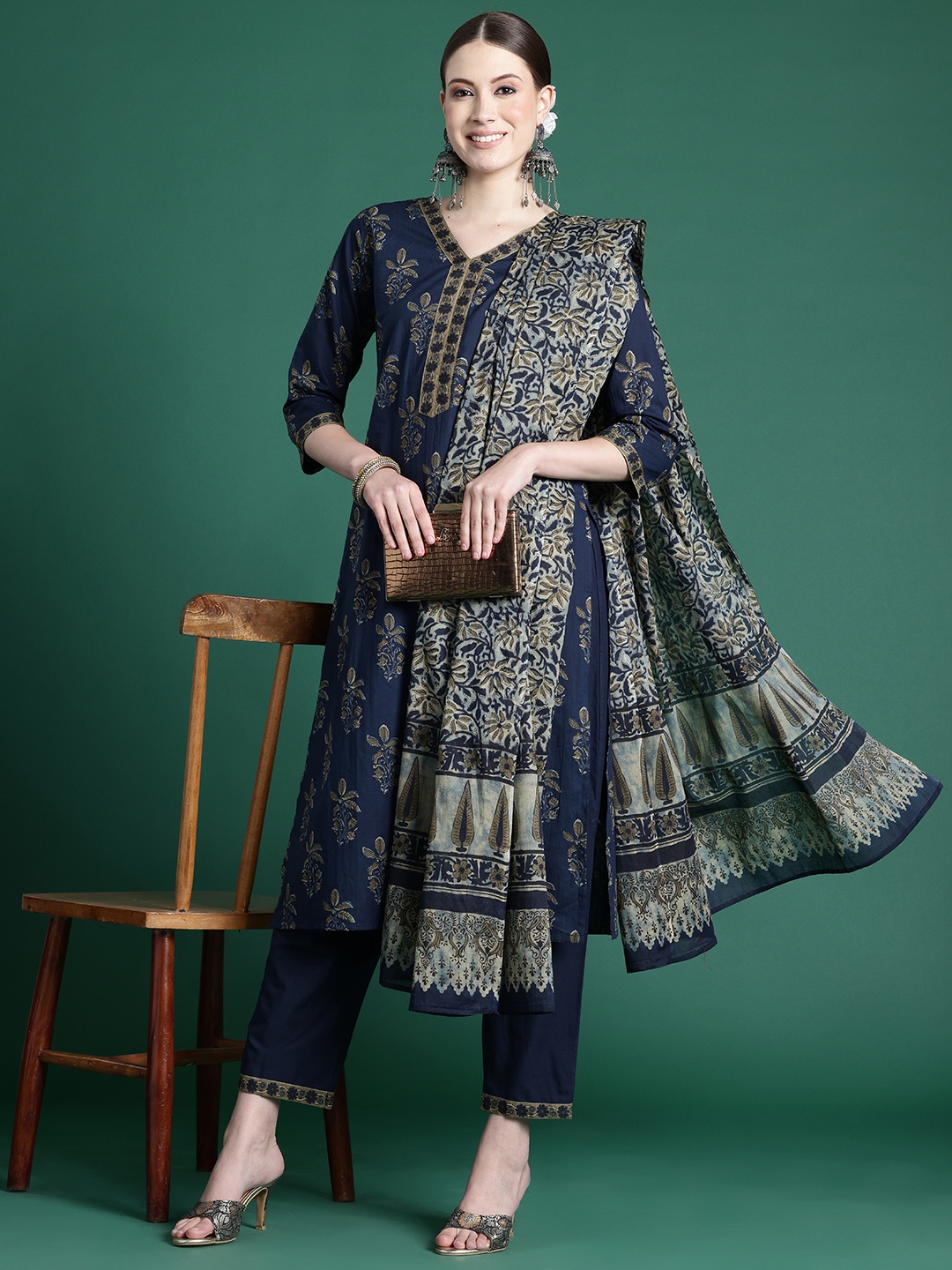 

Indo Era Floral Printed Pure Cotton Kurta With Trousers & Dupatta, Navy blue