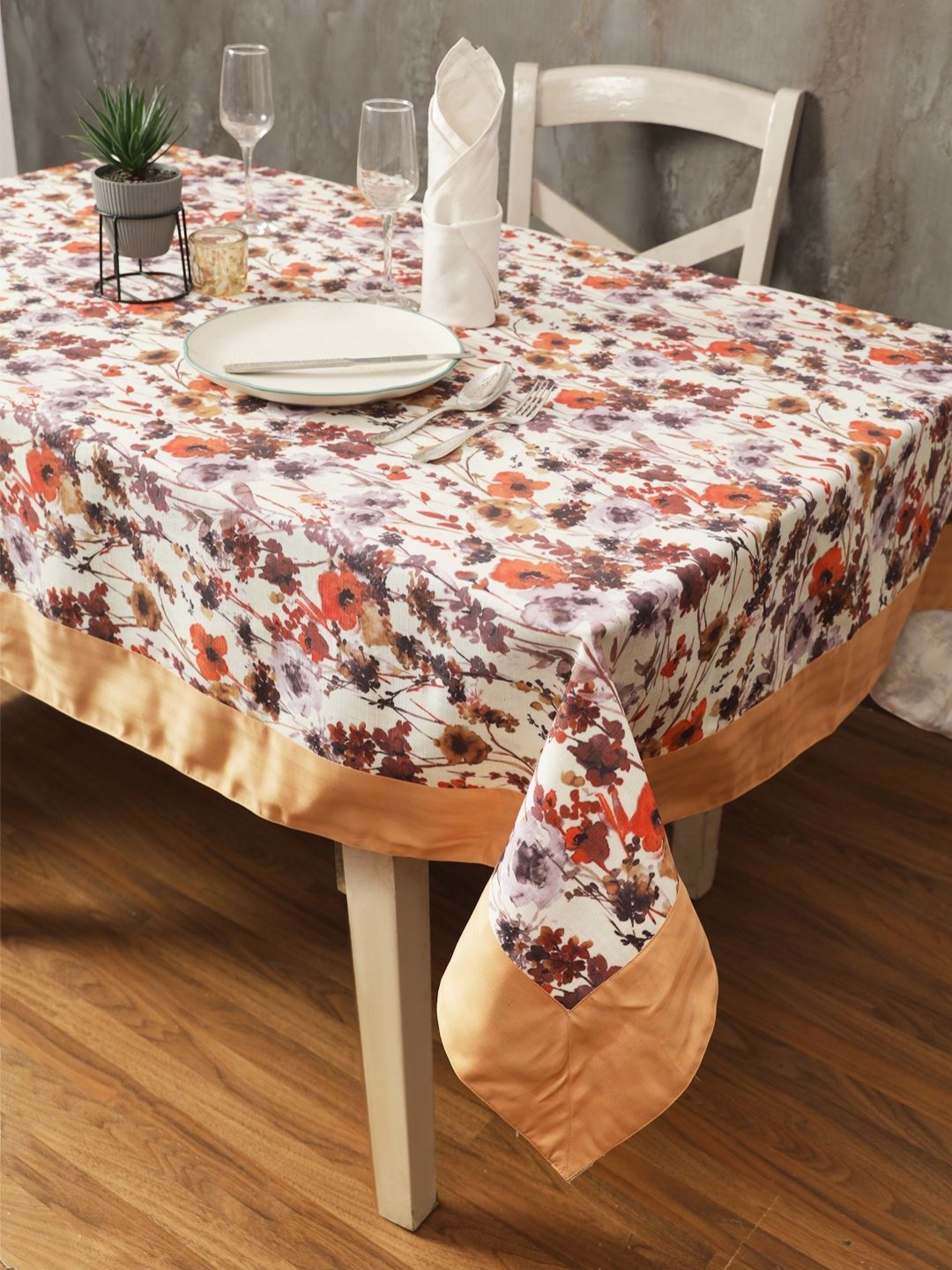 

Soumya Rust Printed 6-Seater Table Cover