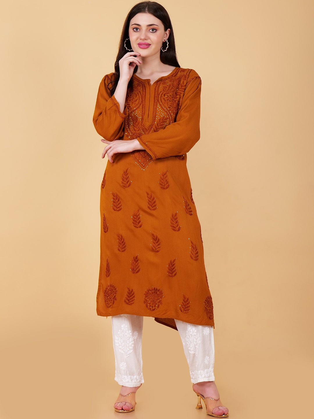 

Syrish Ethnic Motifs Embroidered Notched Neck Chikankari Straight Kurta, Brown