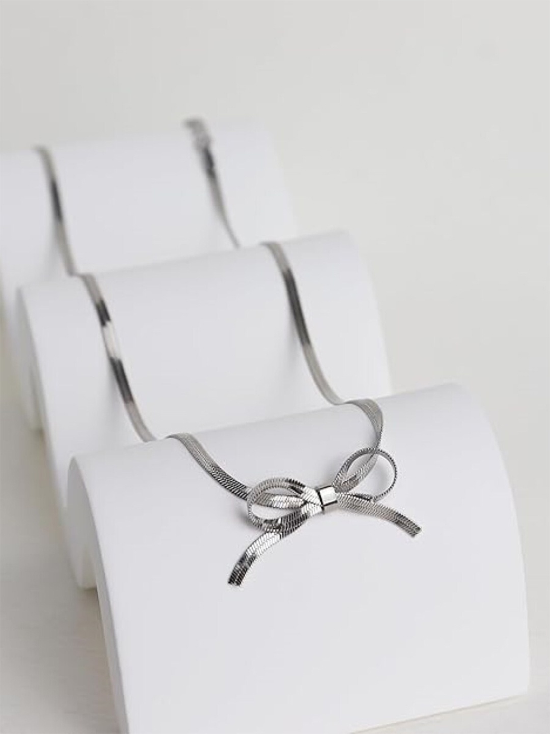 

EL REGALO Necklace, Silver
