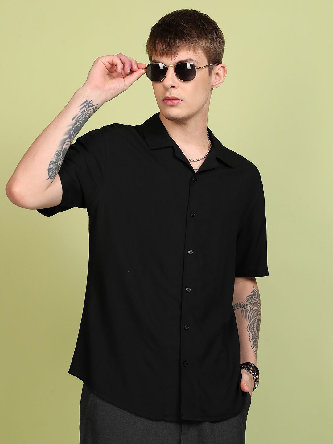 

KETCH Men Solid Twill Casual Shirt, Black