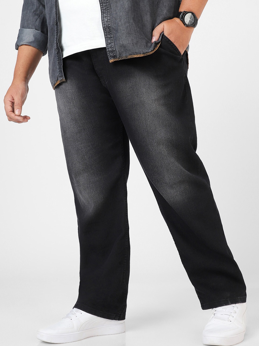 

Urbano Plus Men Heavy Fade Stretchable Jeans, Black