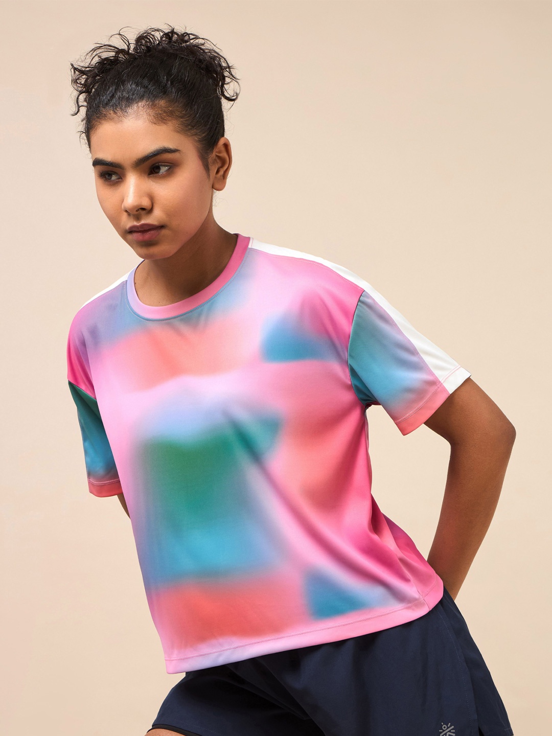 

CULT High Punch Performance T-Shirt, Pink