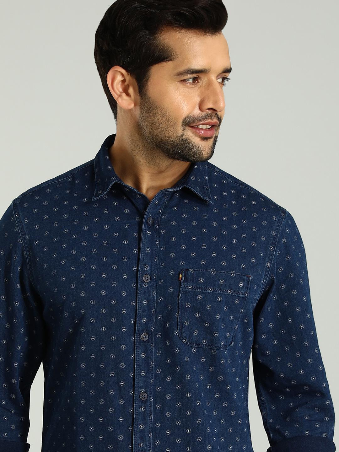 

Indian Terrain Chiseled Skinny Fit Geometric Printed Pure Cotton Casual Shirt, Blue