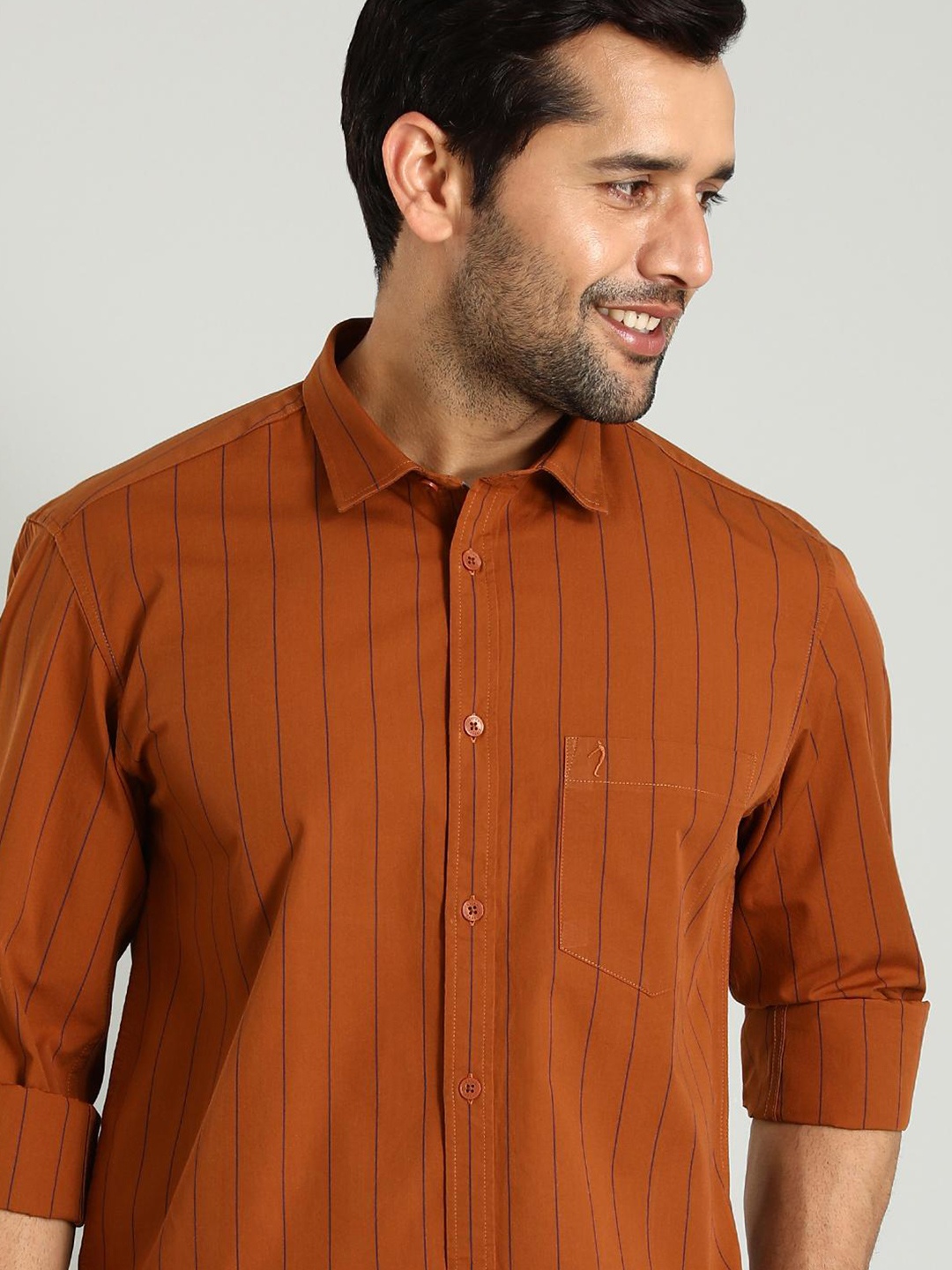 

Indian Terrain Spread Collar Long Sleeves Classic Slim Fit Cotton Checked Casual Shirt, Red