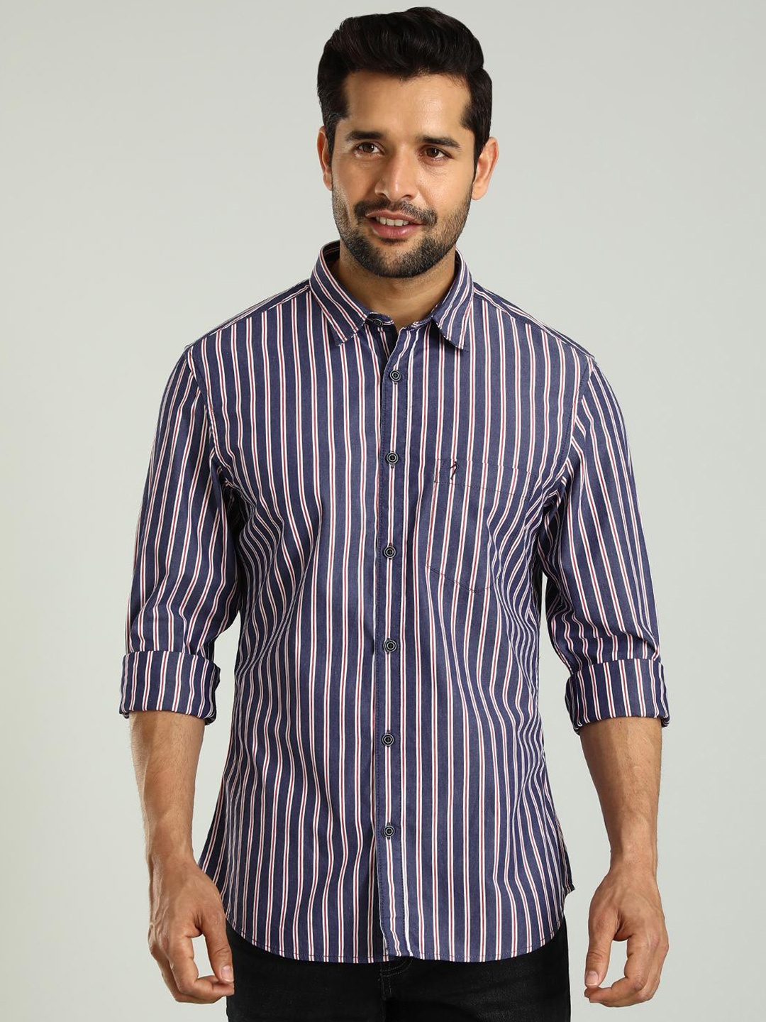 

Indian Terrain Chiseled Spread Collar Skinny Fit Opaque Striped Cotton Casual Shirt, Blue