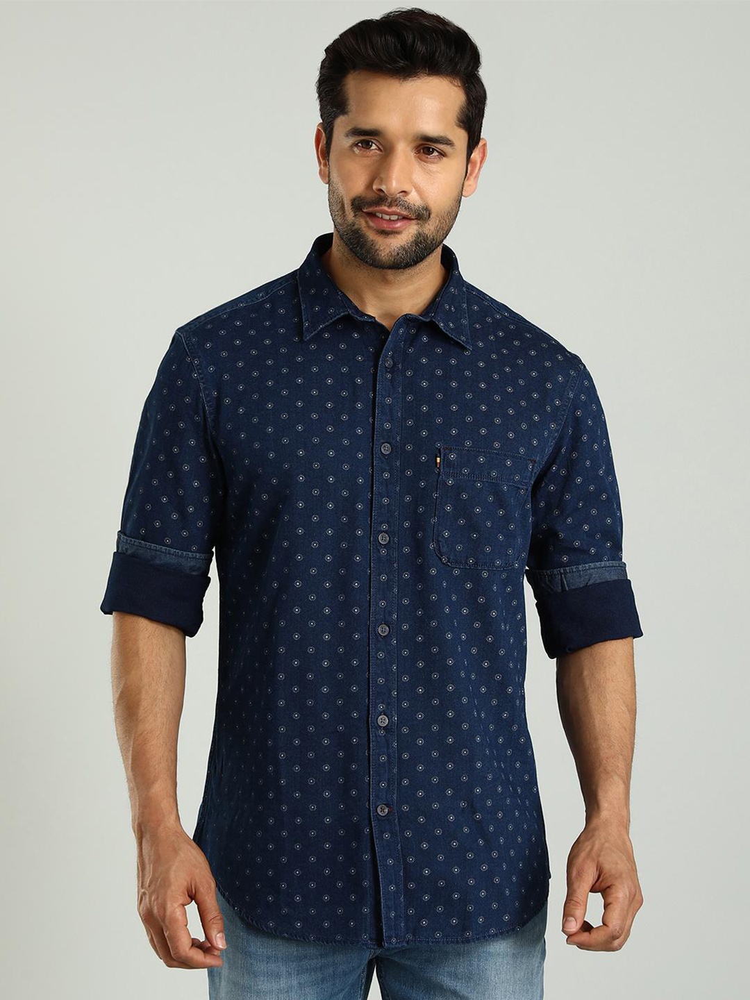 

Indian Terrain Micro Ditsy Printed Classic Slim Fit Cotton Opaque Casual Shirt, Blue