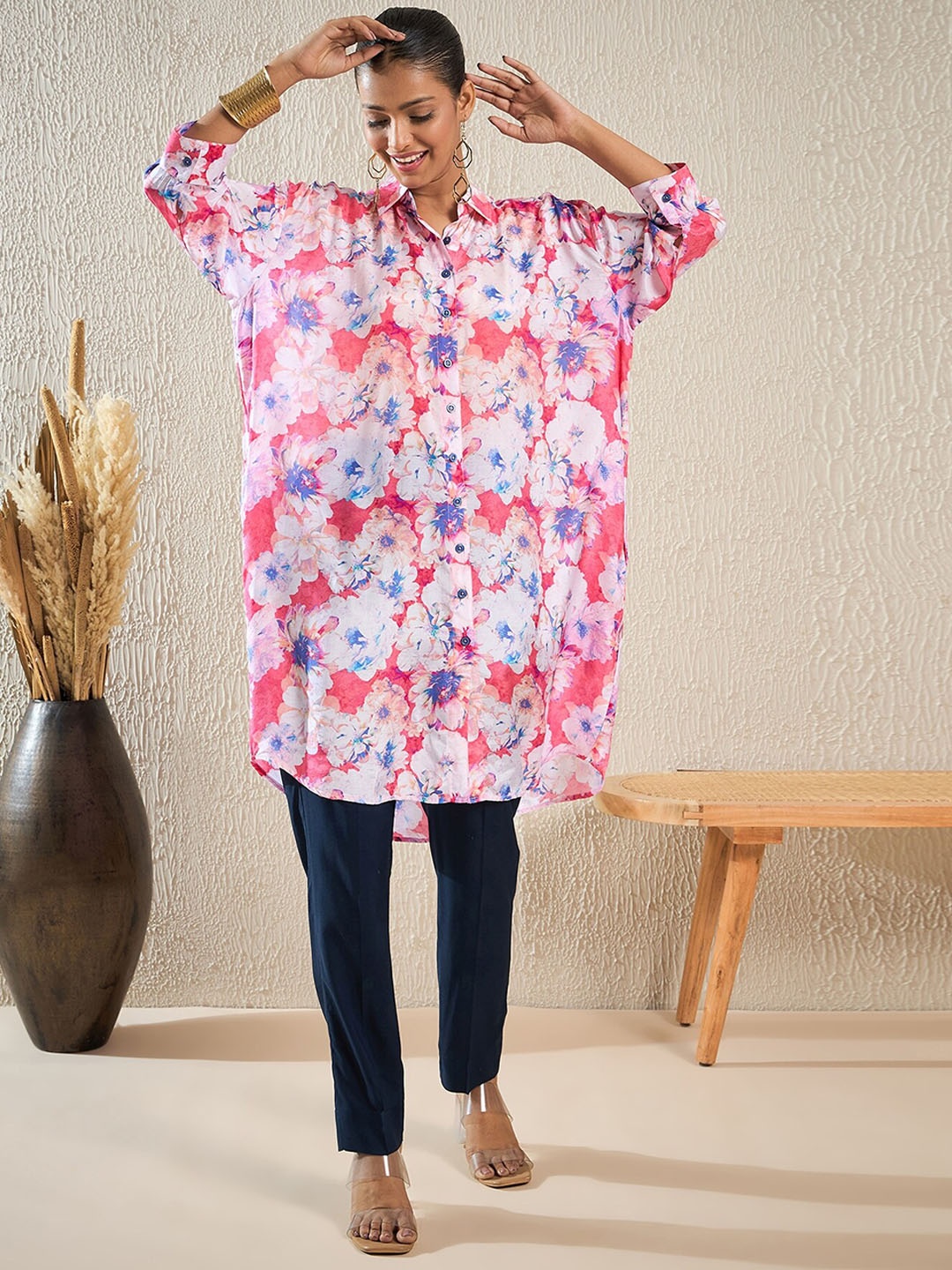 

STADO Women Floral Printed Regular Kurta with Trousers, Pink