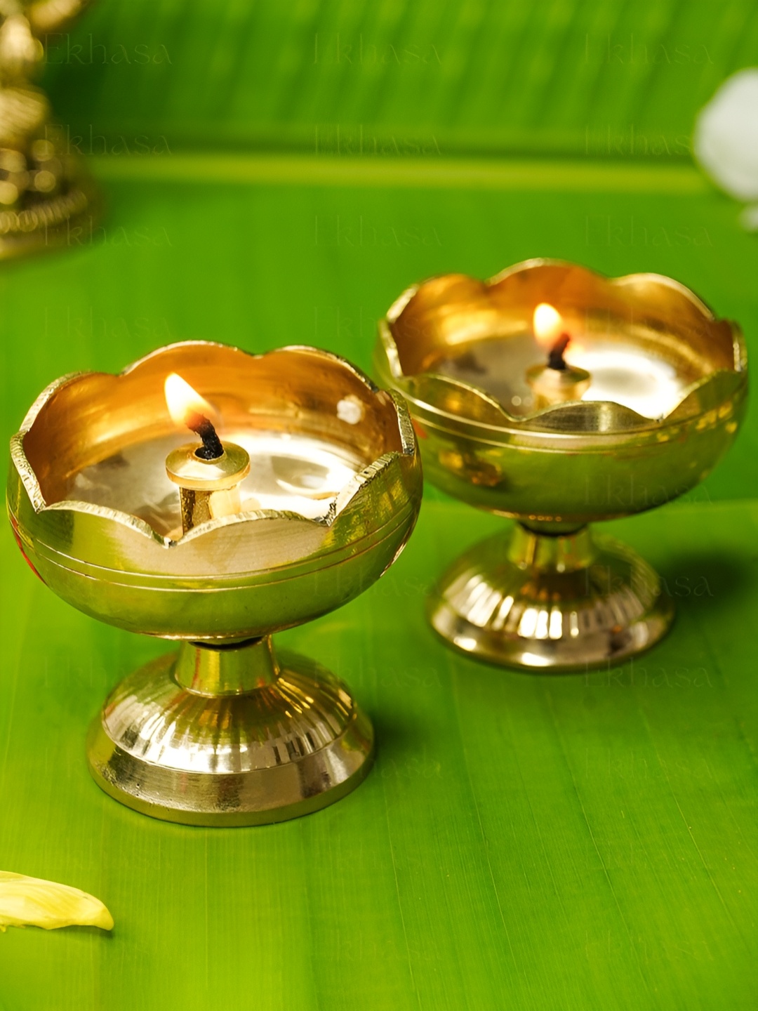 

Ekhasa Gold Toned 2 Pieces Small Size Pooja Diyas