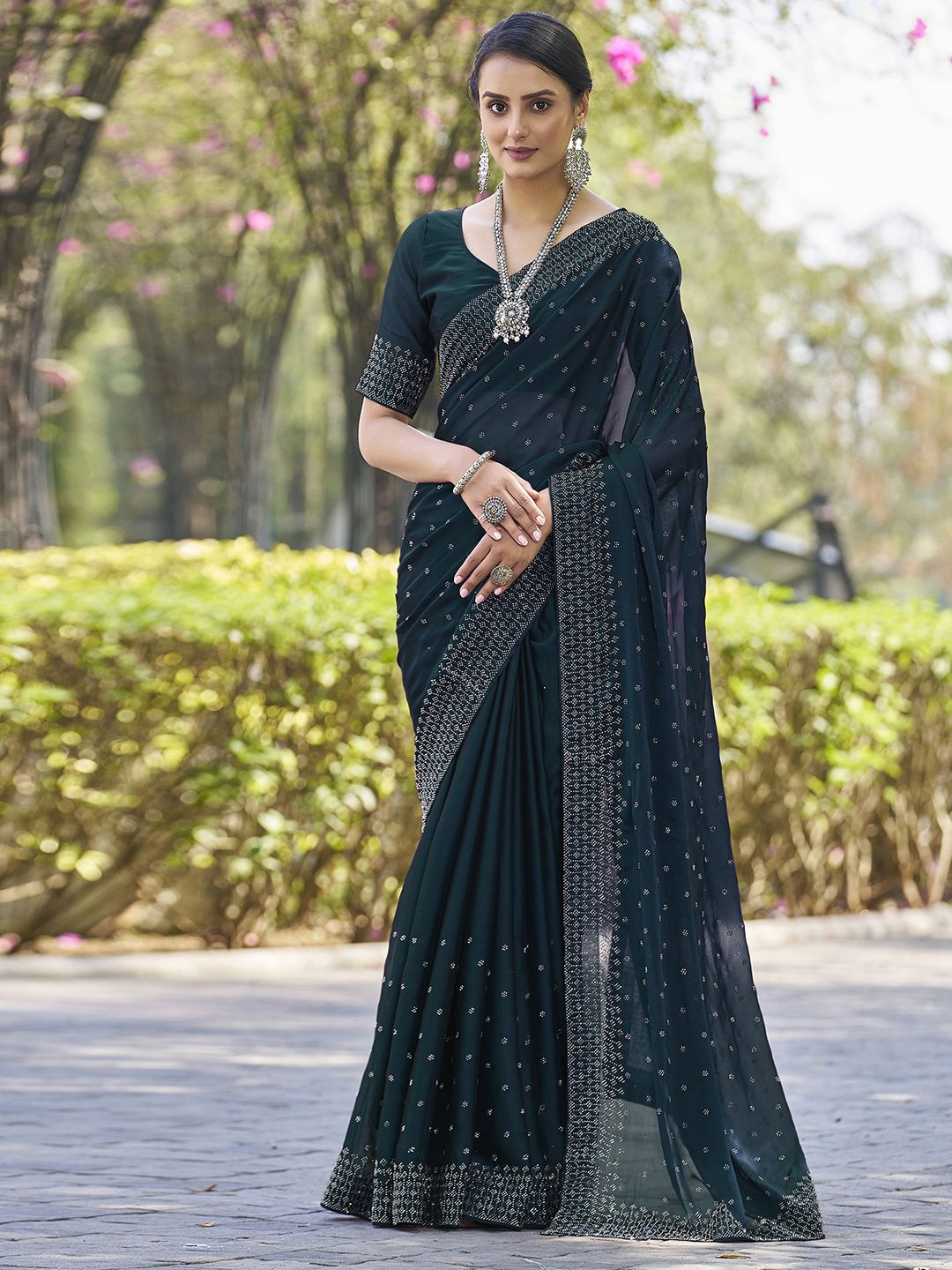 

Mitera Ethnic Motifs Pure Georgette Saree, Teal