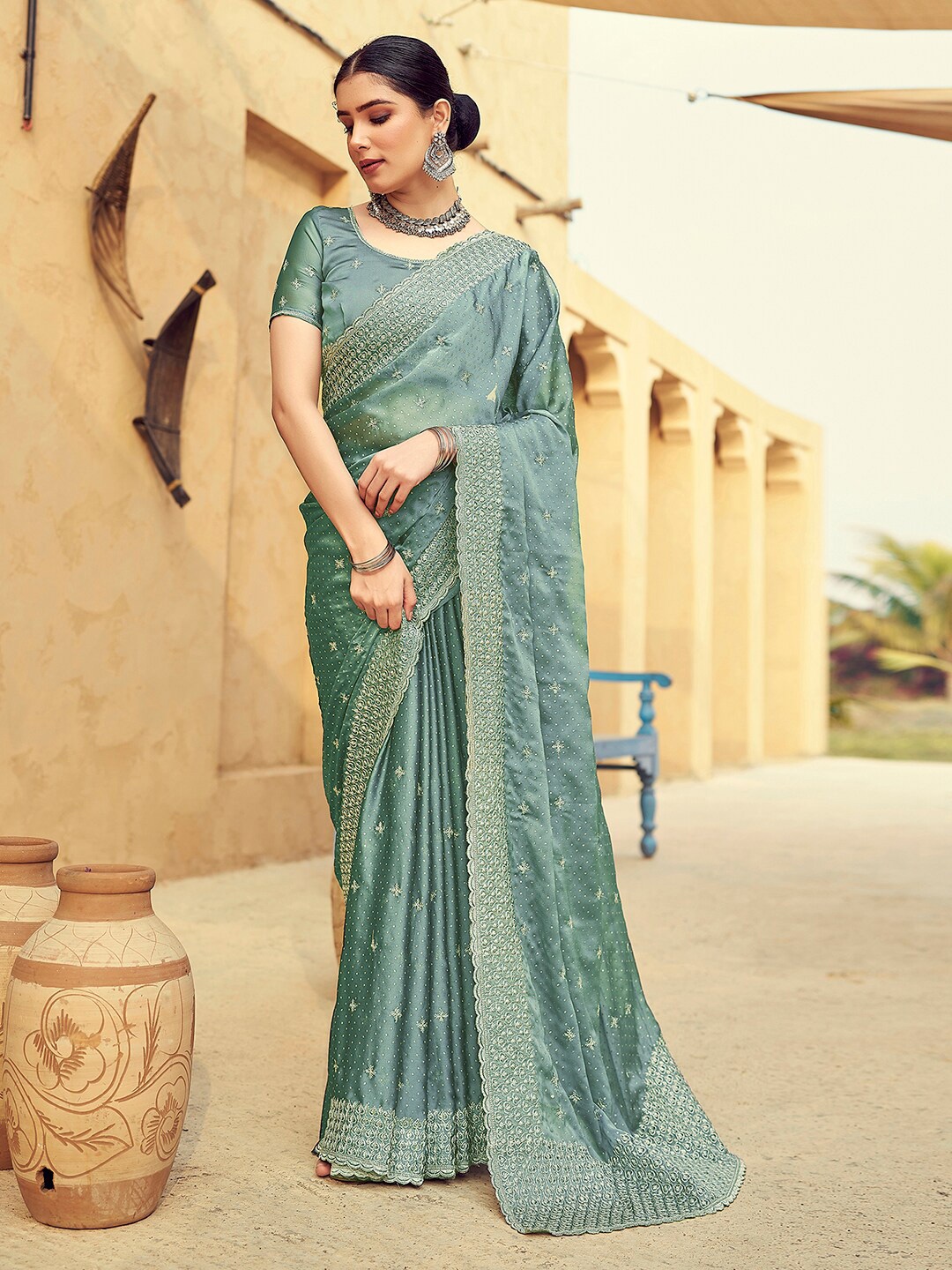 

Mitera Women Ethnic Motifs Zari Pure Georgette Saree, Green