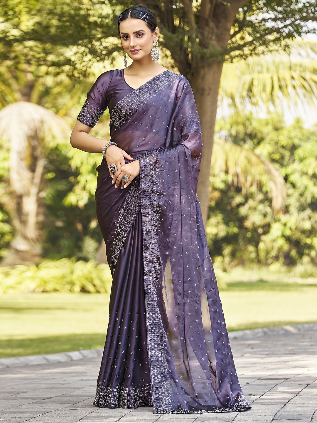 

Mitera Ethnic Motifs Beads and Stones Pure Georgette Saree, Mauve