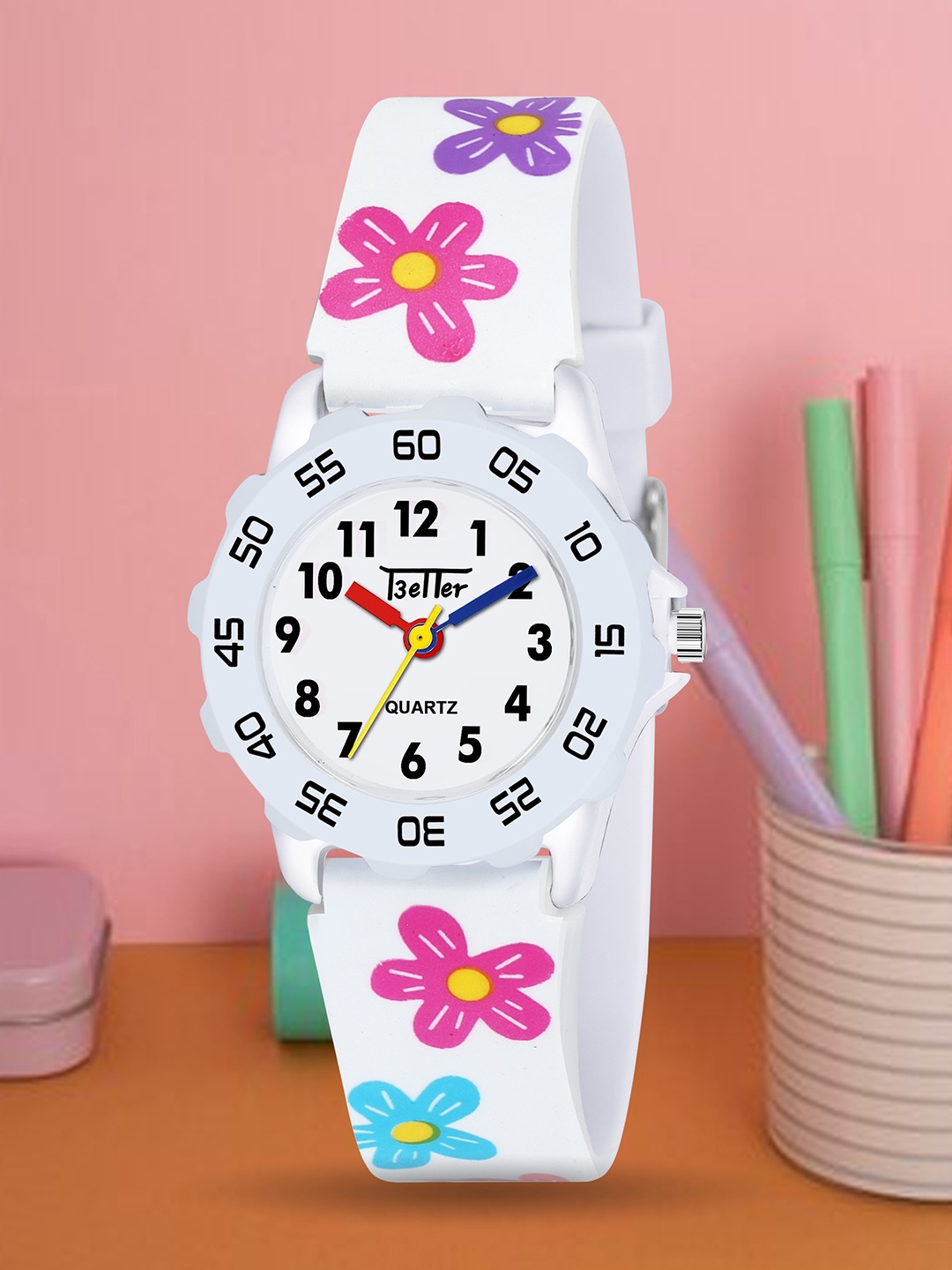 

YOUNG MISSION Unisex Kids Printed Dial & Straps Analogue Watches Better Watch 1210 White 01