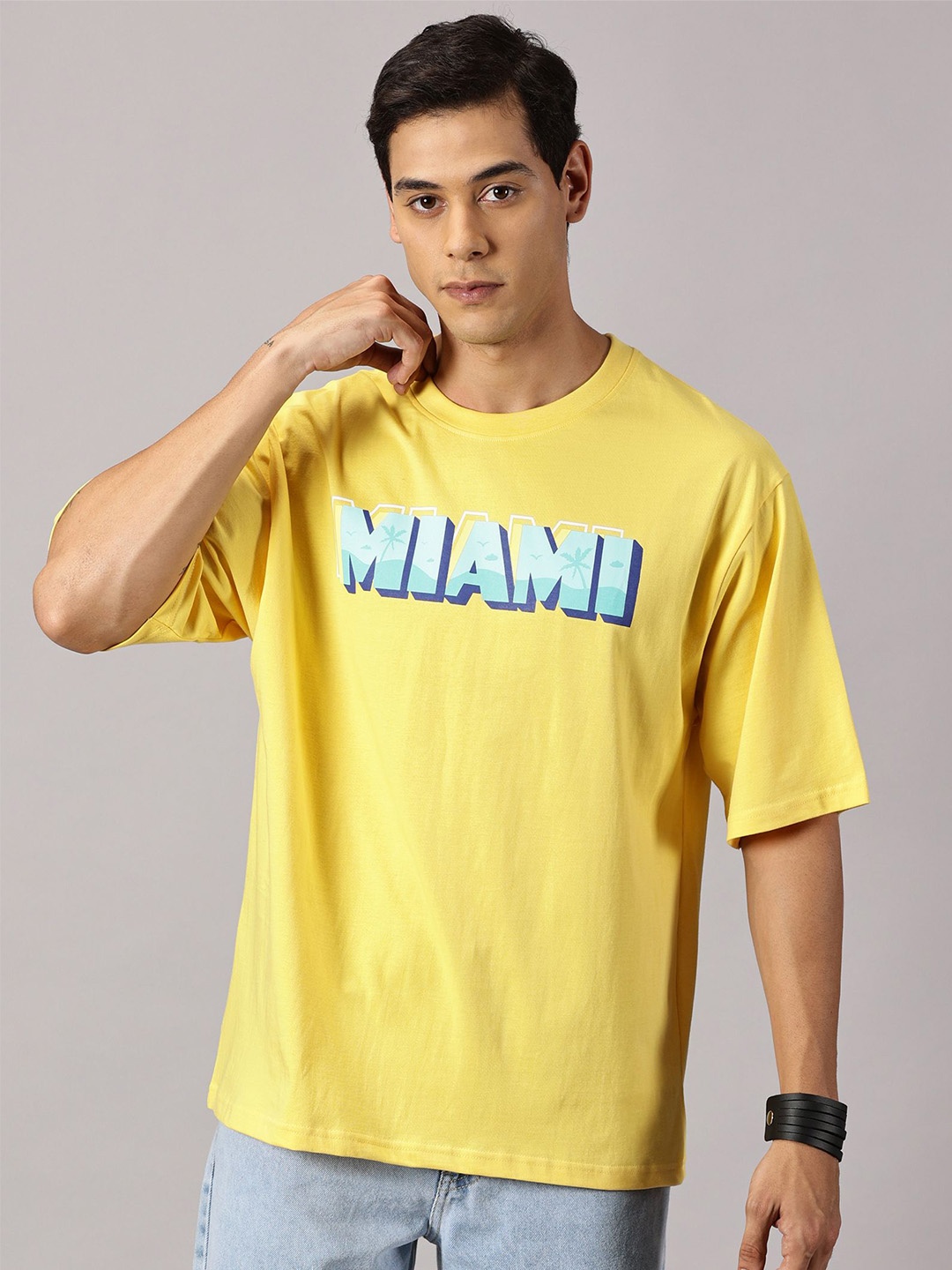 

THE HOLLANDER Men Cotton Oversized Drop-Shoulder Printed T-Shirt, Yellow
